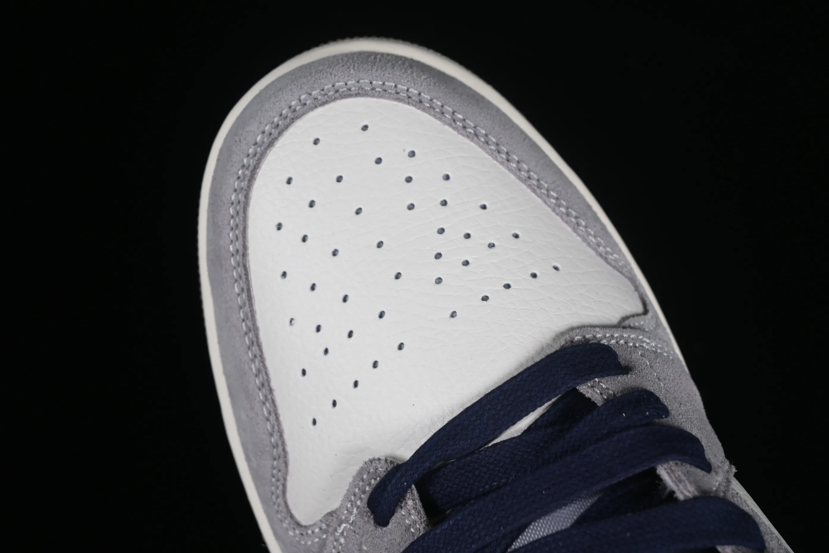 All Categories Air Jordan Jordan Series Basketball Shoes Air Jordan 1 Low Air Jordan 1 Low AJ1 Joe 1 National Treasure Panda Customized Low Bang Cultural Casual Shoes FZ5042-041